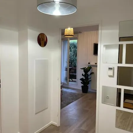Studio 28 M2 & Jardin Privatif 20 M2 Montigny-le-Bretonneux Exterior photo
